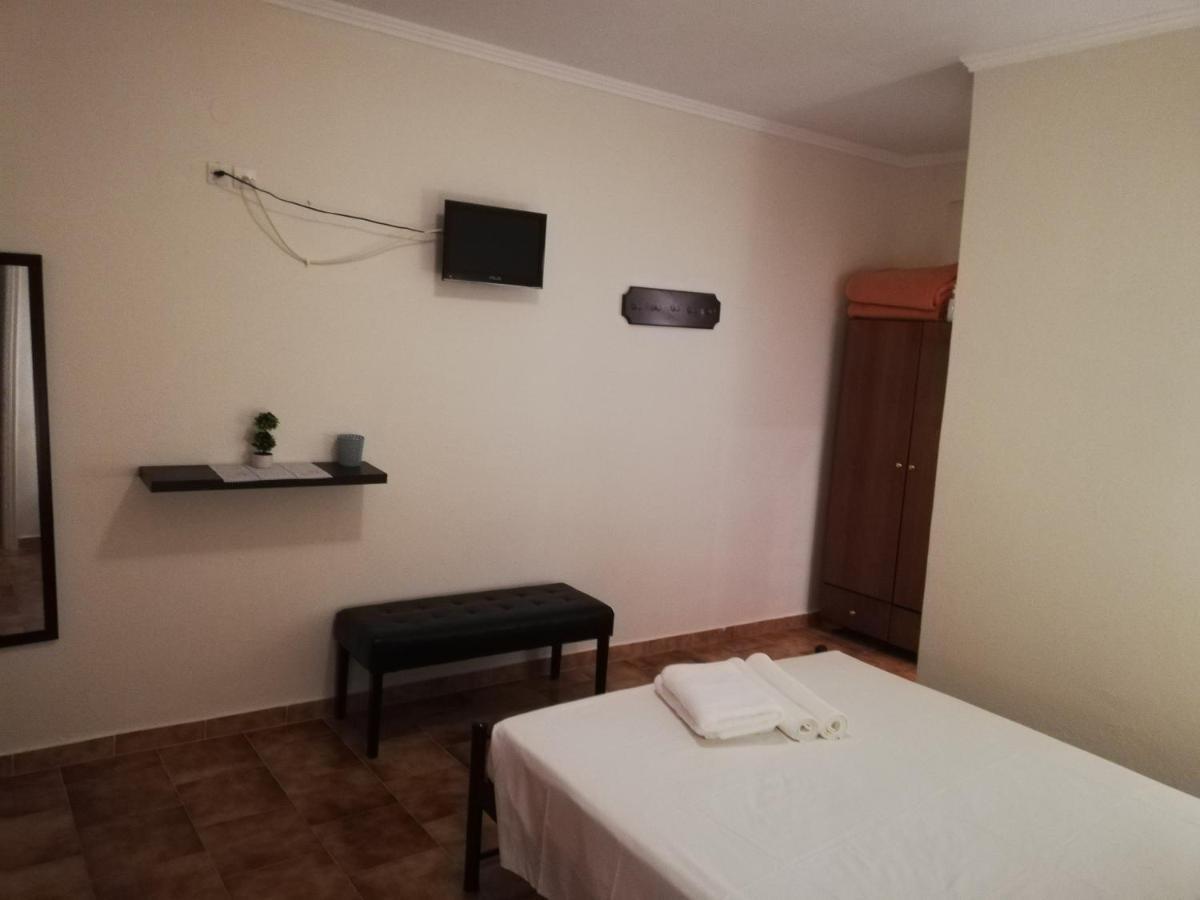 Anestis Studios Agios Georgios  Exterior photo