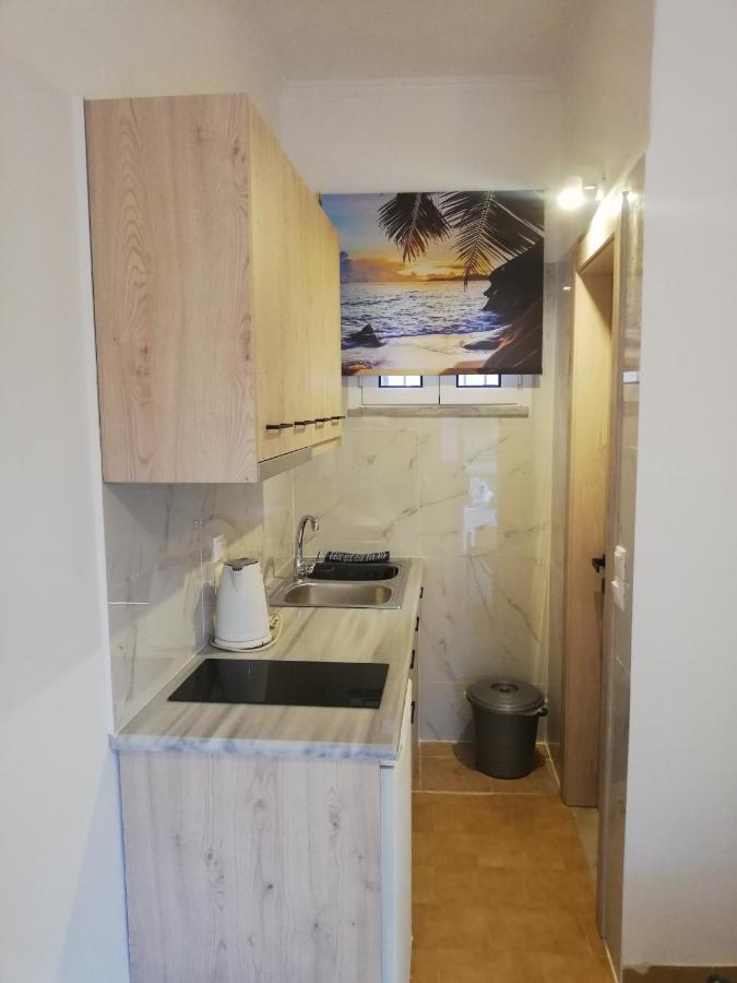 Anestis Studios Agios Georgios  Room photo