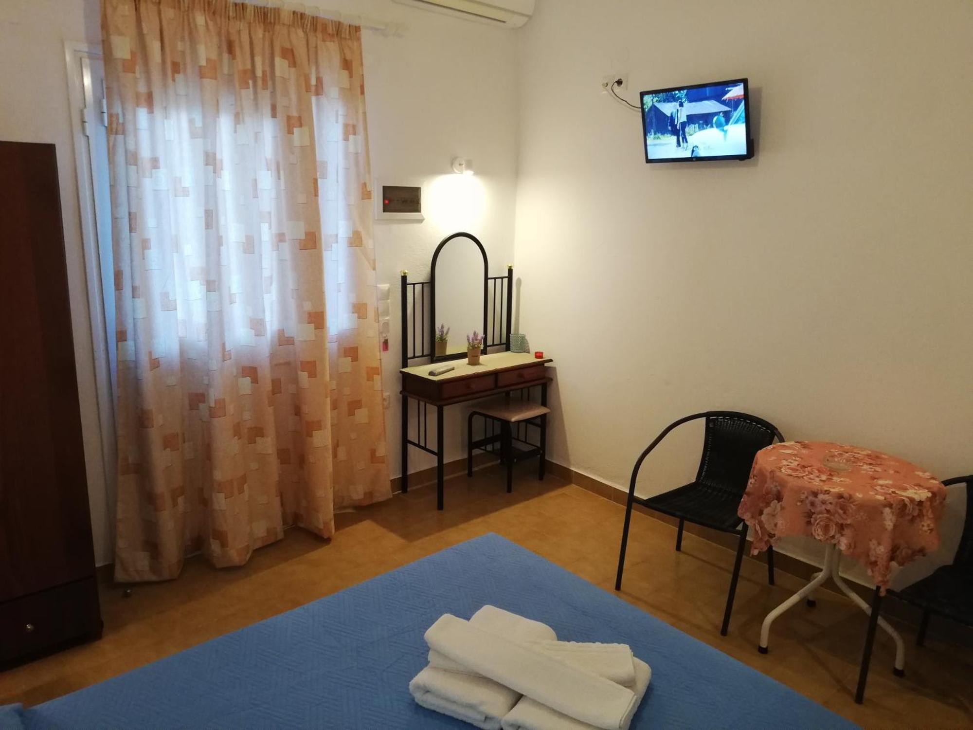 Anestis Studios Agios Georgios  Room photo